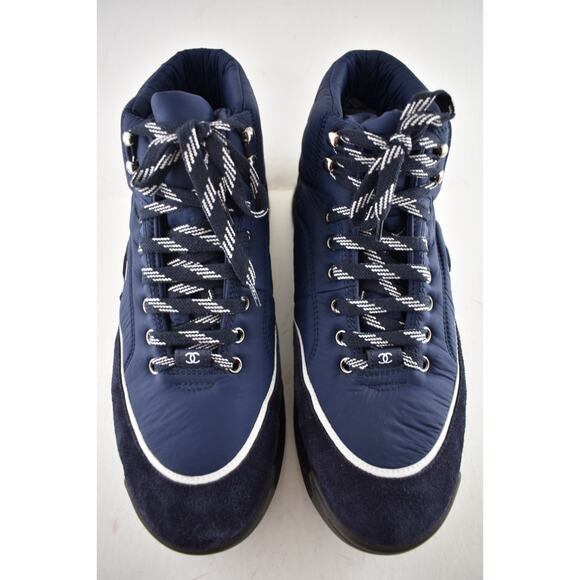 Chanel 19B Blue Quilted Platform CC Logo High Top Trainer Sneaker Boot 44 11 - Picture 6 of 12